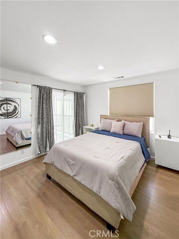 1521 W 37th Place, Los Angeles, CA 90018