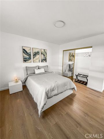1521 W 37th Place, Los Angeles, CA 90018