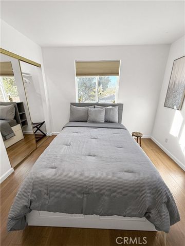 1521 W 37th Place, Los Angeles, CA 90018