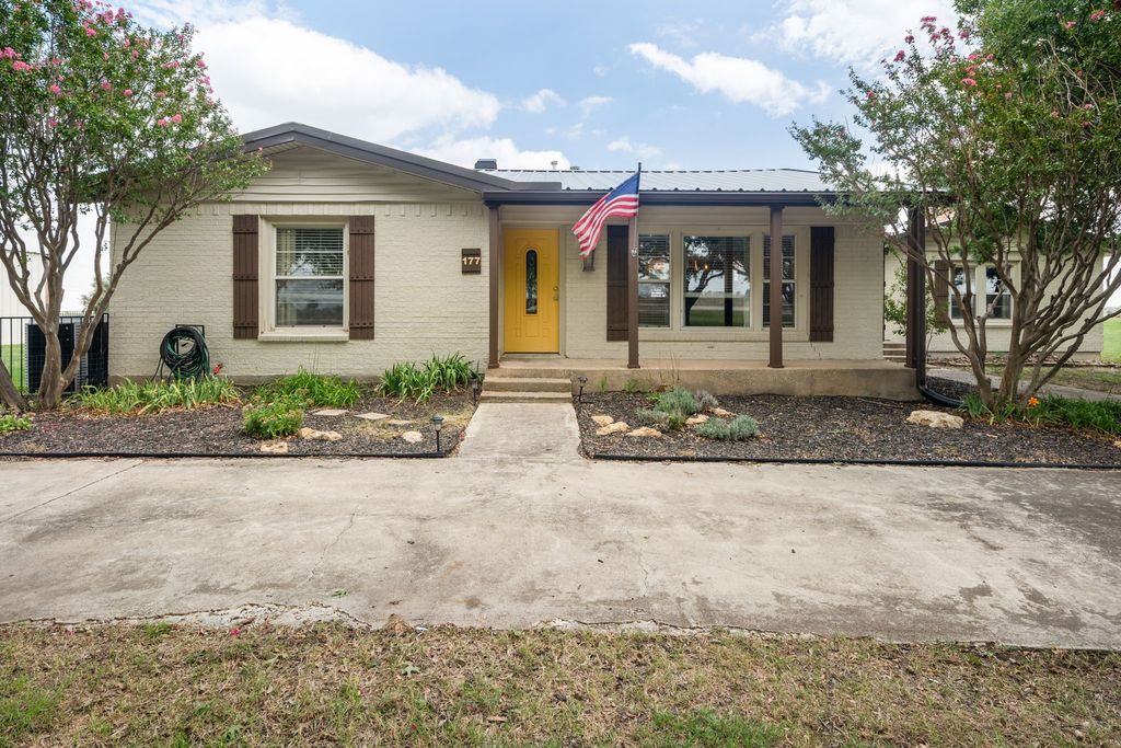 177 Graben Lane, Rhome, TX 76078 — photo 3