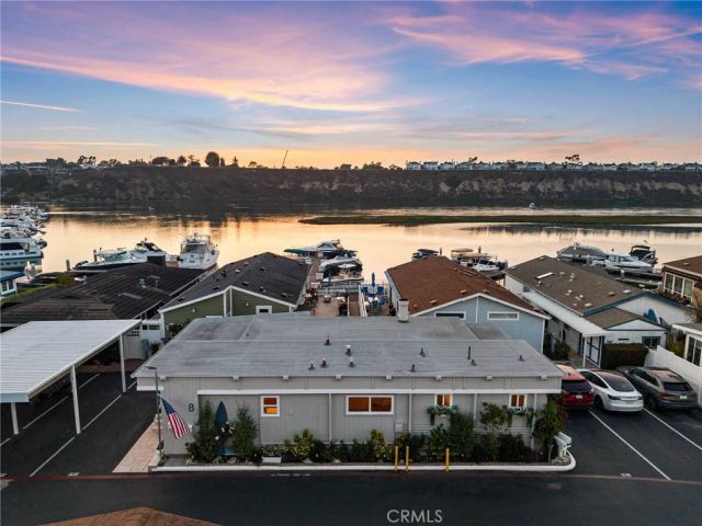 8 Saratoga, Newport Beach, CA 92660
