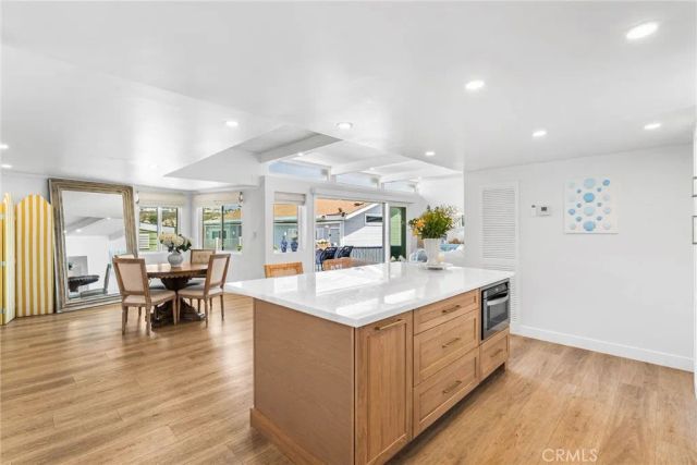 8 Saratoga, Newport Beach, CA 92660