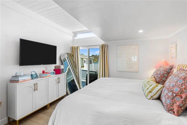 8 Saratoga, Newport Beach, CA 92660