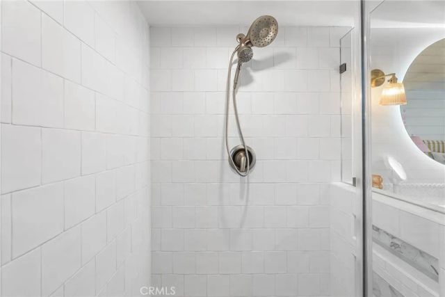 8 Saratoga, Newport Beach, CA 92660