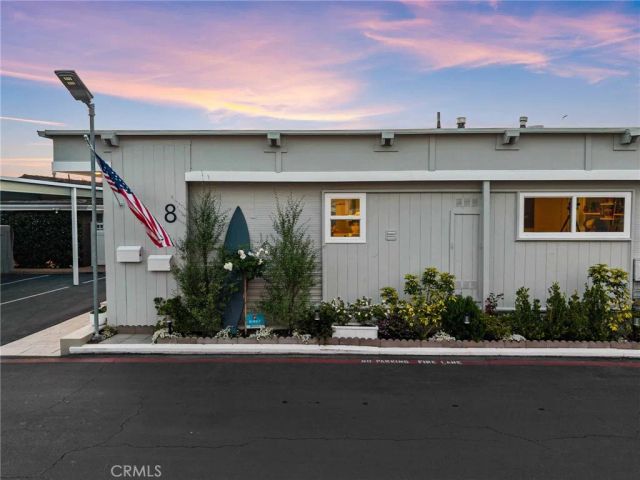 8 Saratoga, Newport Beach, CA 92660