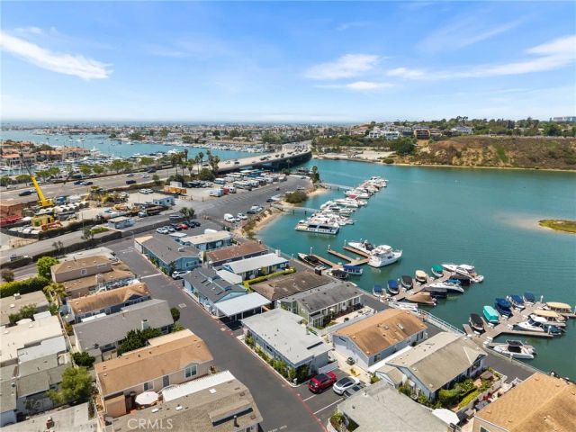 8 Saratoga, Newport Beach, CA 92660