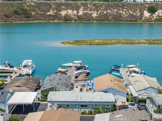 8 Saratoga, Newport Beach, CA 92660