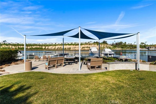 8 Saratoga, Newport Beach, CA 92660