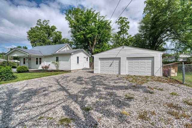 2714 Vann Avenue, Evansville, IN 47714
