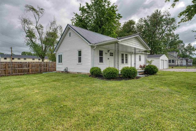 2714 Vann Avenue, Evansville, IN 47714