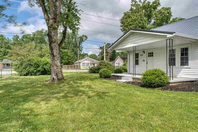 2714 Vann Avenue, Evansville, IN 47714