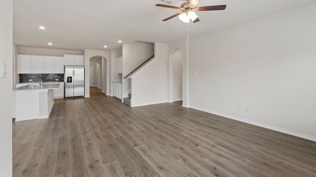 446 Scenic Spark Lane, Lavon, TX 75166