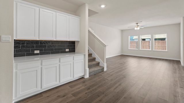 446 Scenic Spark Lane, Lavon, TX 75166