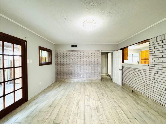 7905 Turquoise Lane, Houston, TX 77055