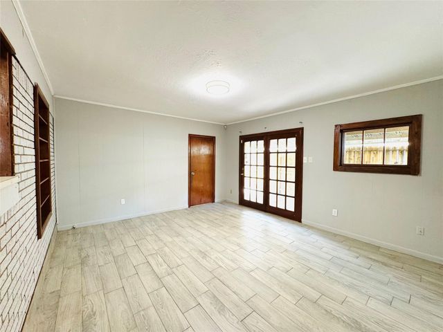 7905 Turquoise Lane, Houston, TX 77055