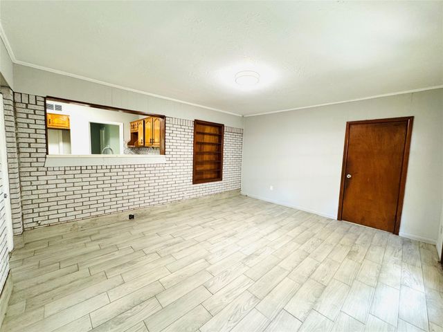 7905 Turquoise Lane, Houston, TX 77055