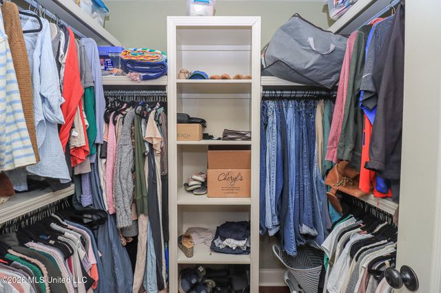 516 Glensview Drive, Brandon, MS 39047