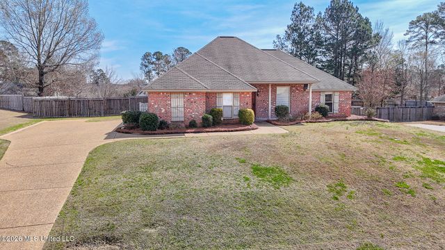 516 Glensview Drive, Brandon, MS 39047
