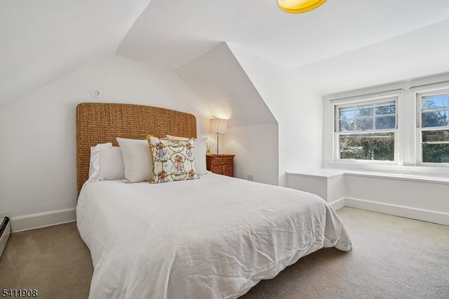 69 ELM ST, Summit City, NJ 07901