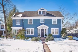 69 ELM ST, Summit City, NJ 07901