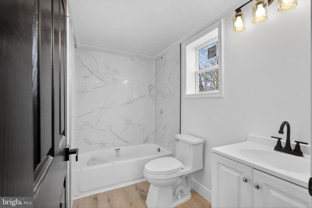 957 MARTIN LUTHER KING JR BLVD, Trenton, NJ 08638