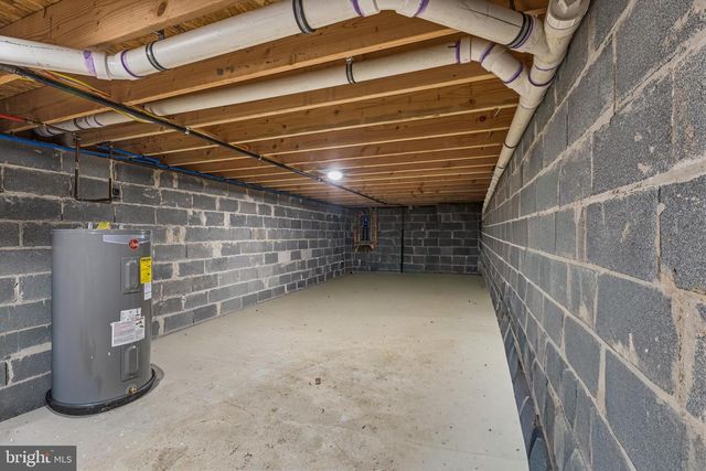 957 MARTIN LUTHER KING JR BLVD, Trenton, NJ 08638