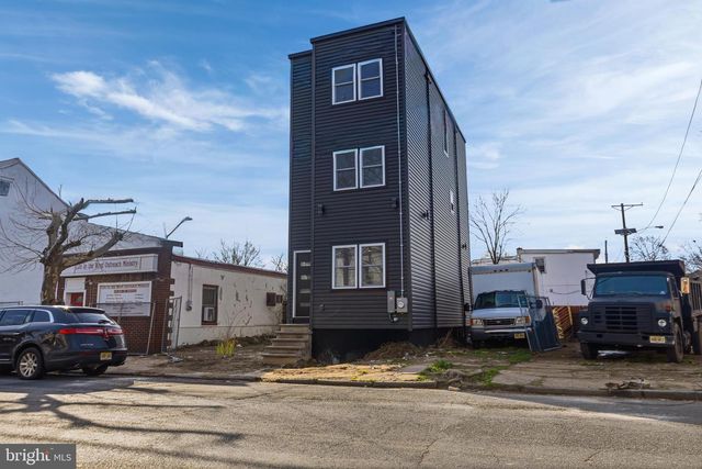 957 MARTIN LUTHER KING JR BLVD, Trenton, NJ 08638