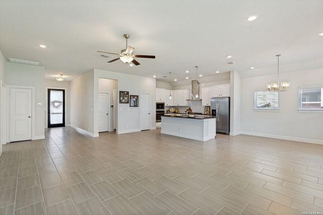 1202 Taubenfeld, San Antonio, TX 78260