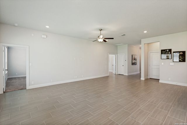 1202 Taubenfeld, San Antonio, TX 78260