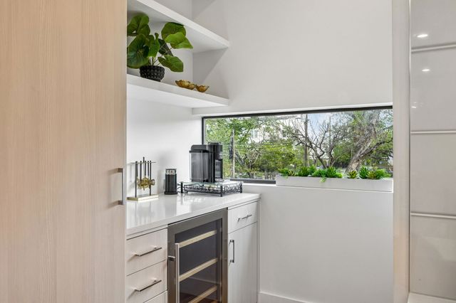 4820 Dinsmore Court, Dallas, TX 75204