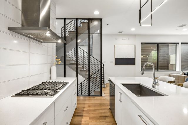 4820 Dinsmore Court, Dallas, TX 75204