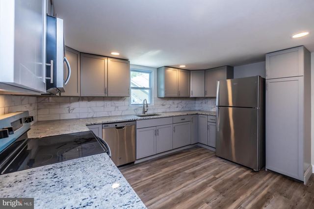 8-B SHERMAN DR, Claymont, DE 19703
