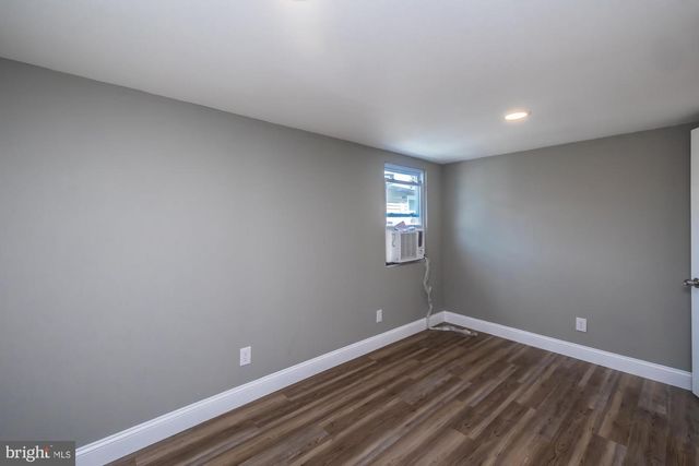 8-B SHERMAN DR, Claymont, DE 19703