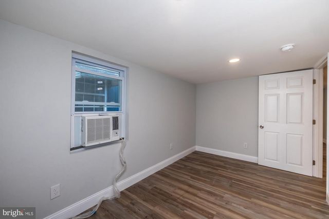 8-B SHERMAN DR, Claymont, DE 19703