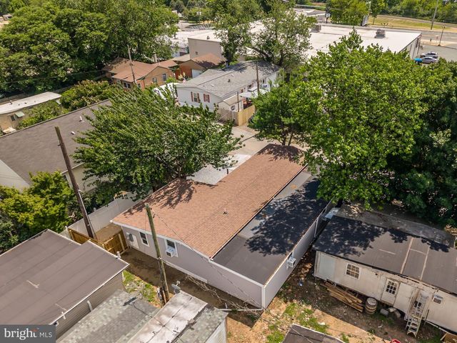 8-B SHERMAN DR, Claymont, DE 19703