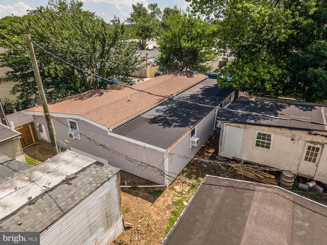 8-B SHERMAN DR, Claymont, DE 19703