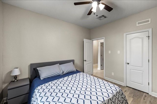 7820 Quartz Lane, Texas City, TX 77591