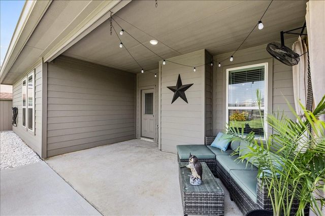 7820 Quartz Lane, Texas City, TX 77591