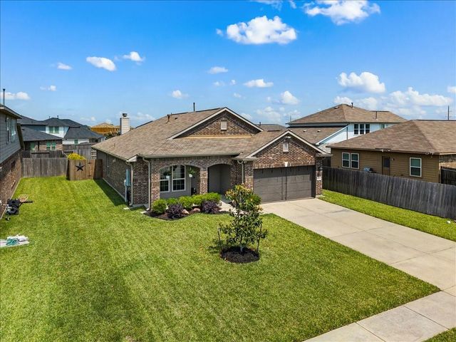 7820 Quartz Lane, Texas City, TX 77591