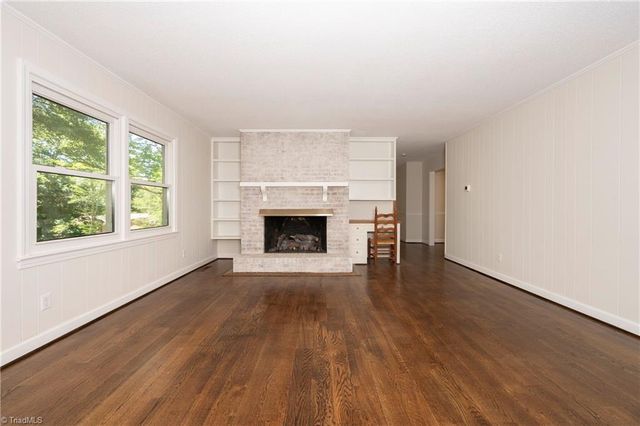 4484 Cotswold Road, Pfafftown, NC 27040