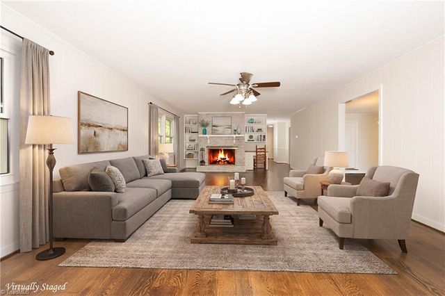 4484 Cotswold Road, Pfafftown, NC 27040