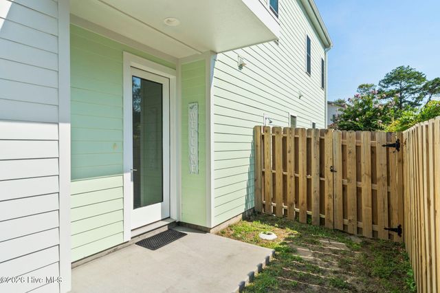 507 Greenville Avenue Unit 2, Carolina Beach, NC 28428