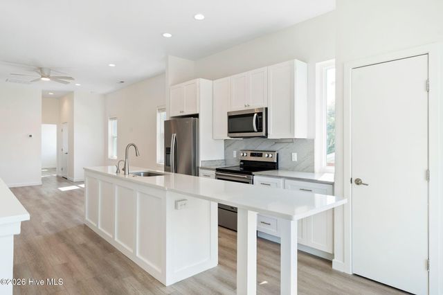 507 Greenville Avenue Unit 2, Carolina Beach, NC 28428