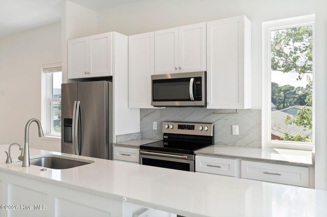 507 Greenville Avenue Unit 2, Carolina Beach, NC 28428