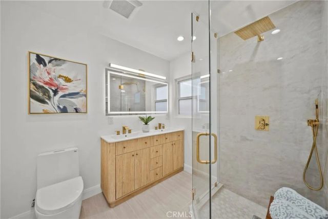16507 Calahan, North Hills, CA 91343