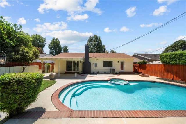 16507 Calahan, North Hills, CA 91343