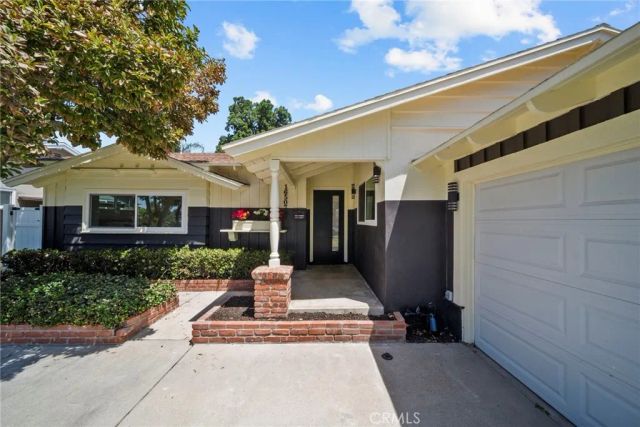 16507 Calahan, North Hills, CA 91343