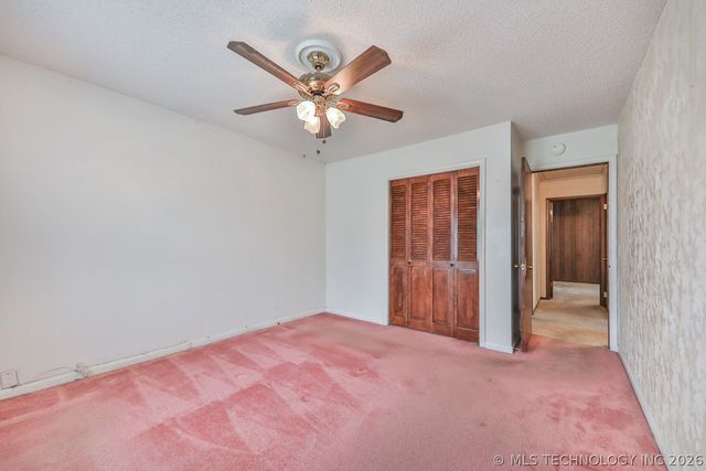 1721 E 13th Street, Okmulgee, OK 74447
