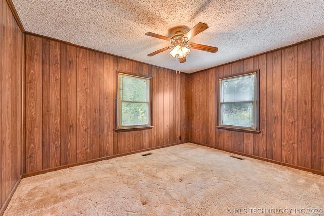 1721 E 13th Street, Okmulgee, OK 74447