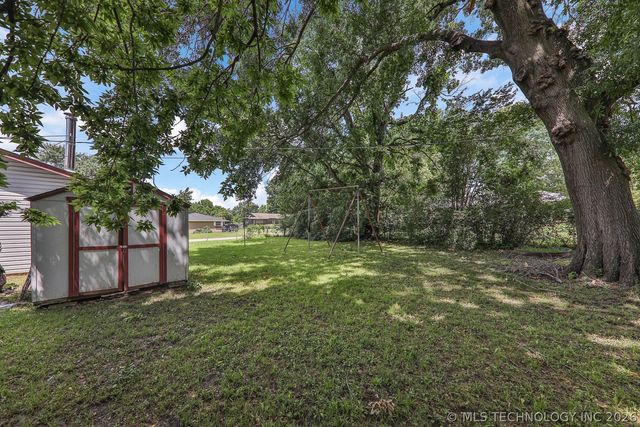1721 E 13th Street, Okmulgee, OK 74447